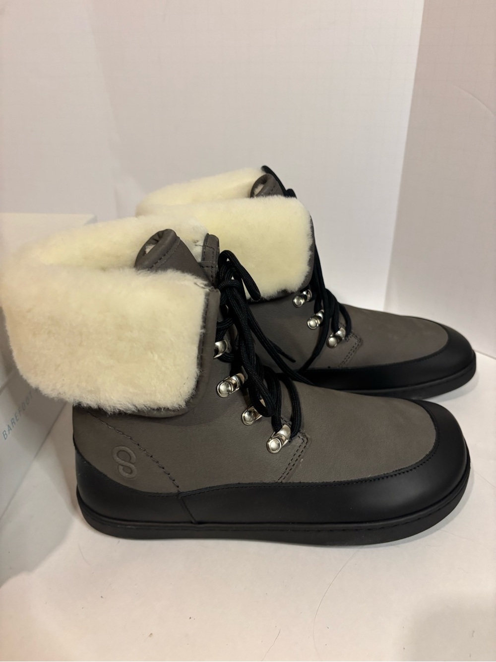 Shapen Gray Shearling-Lined Lace-Up Boots - Picture 5 of 7